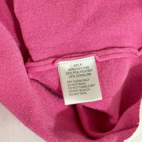 Pinch Vneck Ruffle Combo Top NWT - Picture 4 of 4